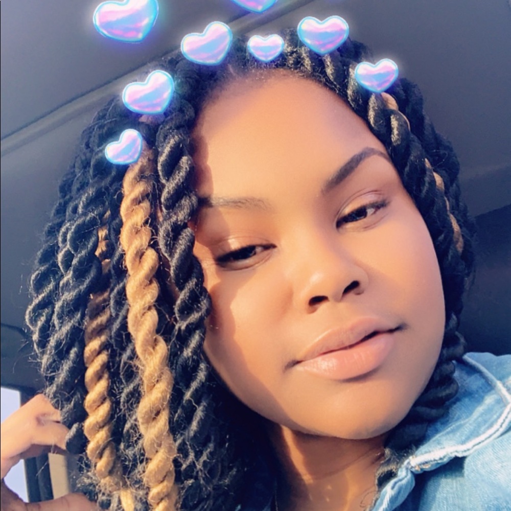 Meet your Posher, Qalasia